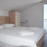Tota Penzion Starigrad Paklenica