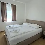 Tota Pensionat Starigrad Paklenica