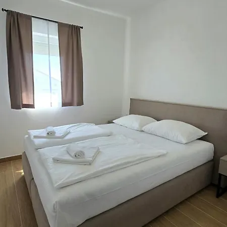 Tota Vendégház Starigrad-Paklenica