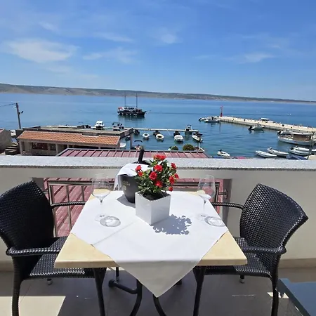 Πανσιόν Tota