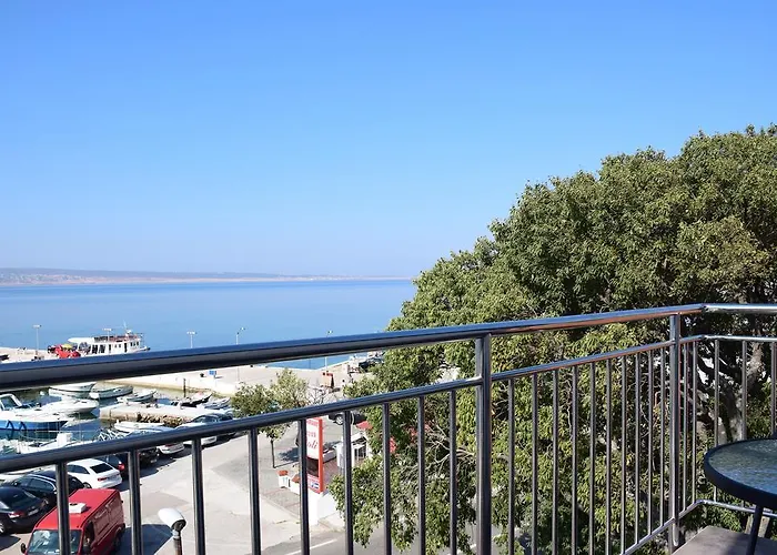 Tota Starigrad Paklenica