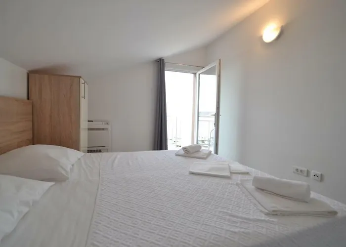 Gostinjska kuća Tota 3*