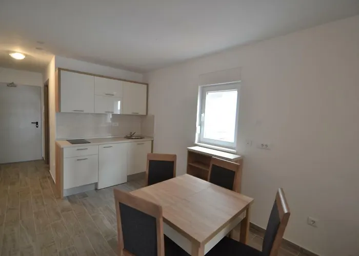 Tota Pensjonat Starigrad Paklenica