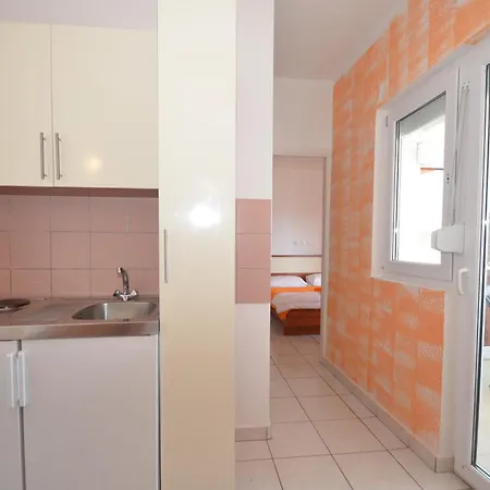 Pensionat Tota Starigrad Paklenica