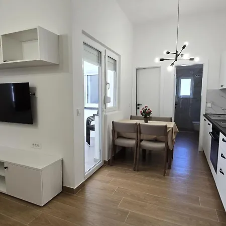 Tota Starigrad Paklenica