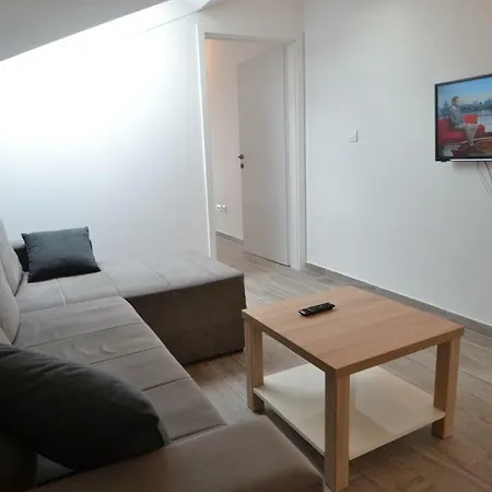 Tota Gostinjska kuća 3*